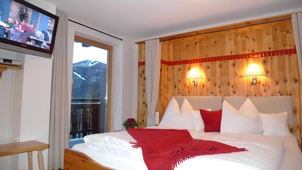 Pension & Appartements Ronacherhof Bad Kleinkirchheim Pokoj fotografie